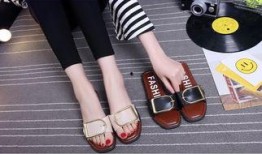 拖鞋最新爆料,揭秘明星私藏时尚单品背后的秘密